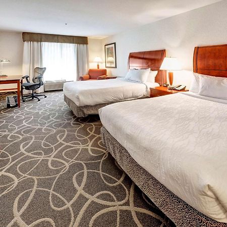 Hilton Garden Inn Portland Airport Buitenkant foto