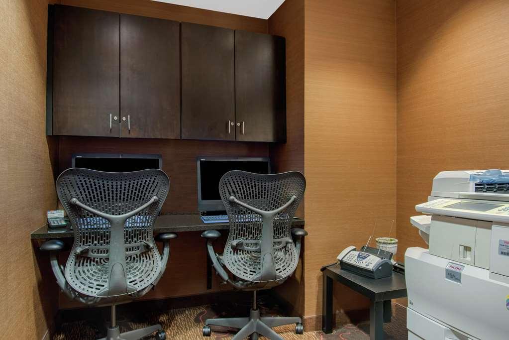 Hilton Garden Inn Portland Airport Faciliteiten foto