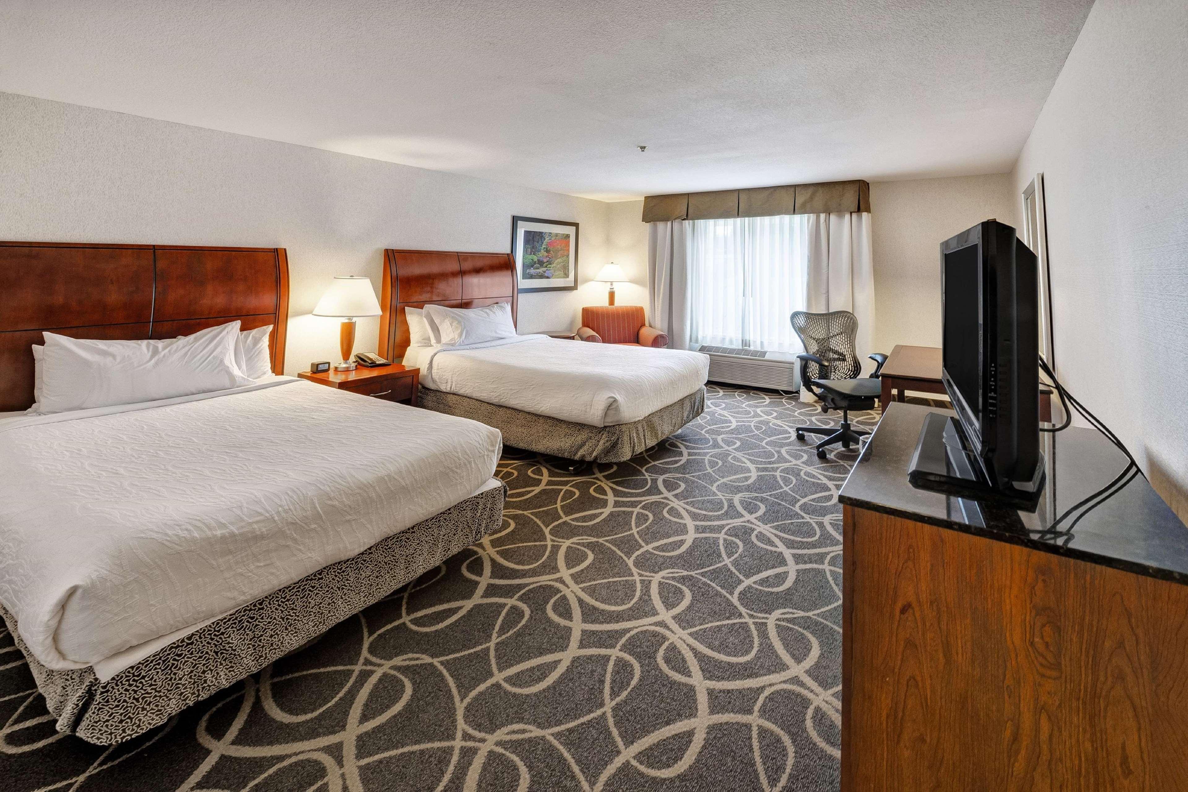 Hilton Garden Inn Portland Airport Buitenkant foto