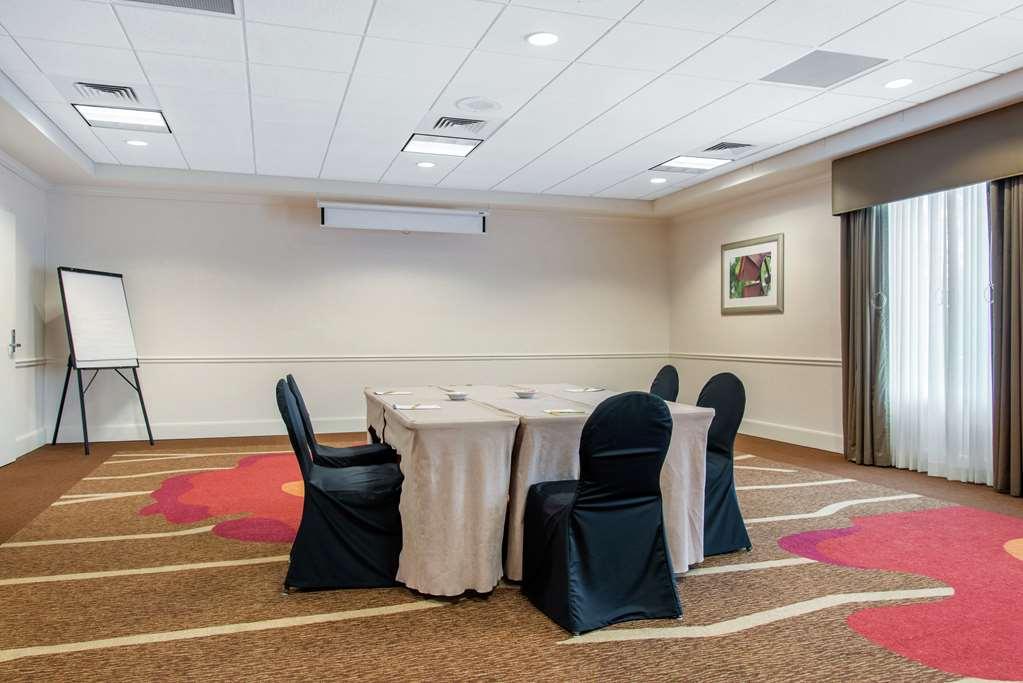 Hilton Garden Inn Portland Airport Faciliteiten foto