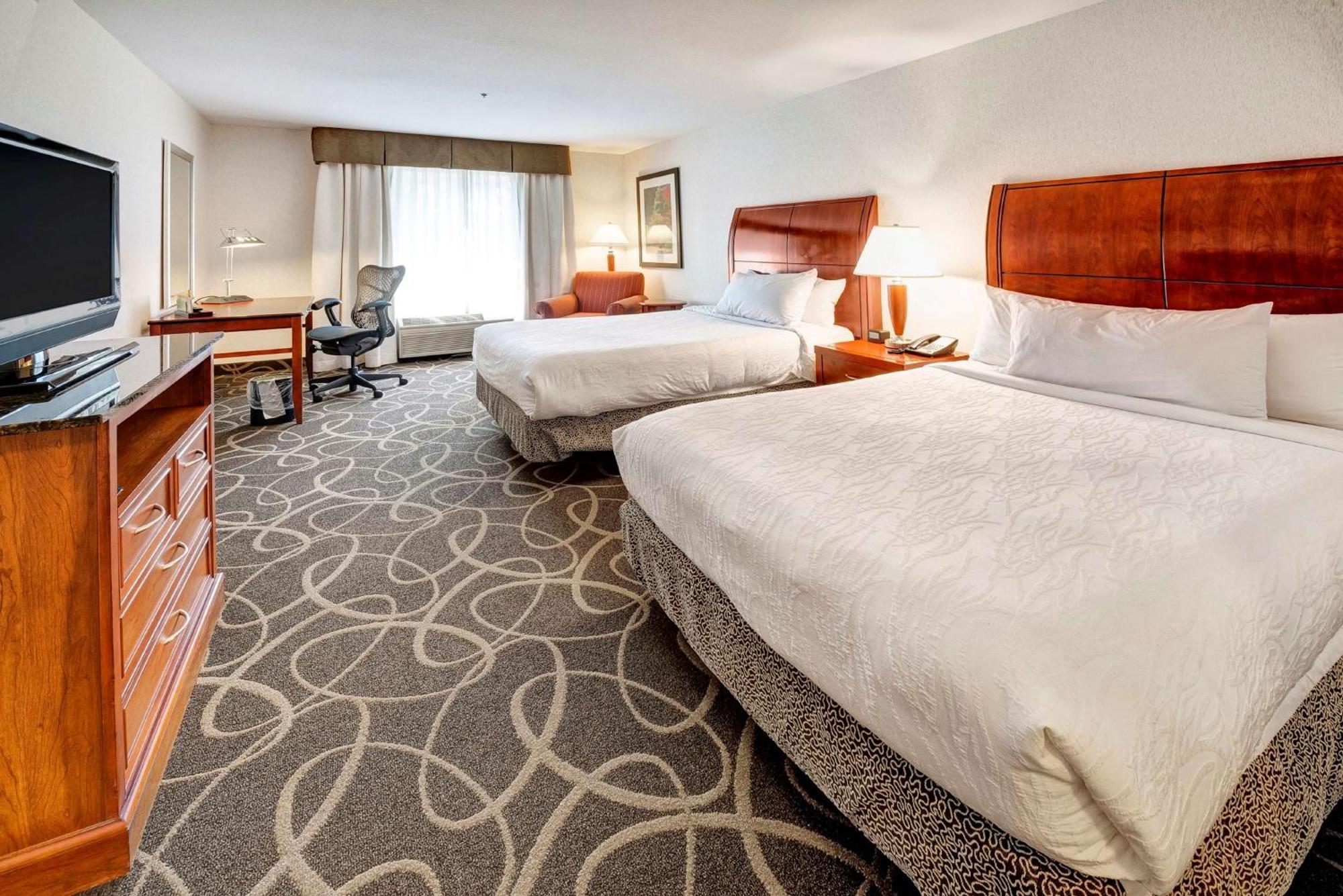 Hilton Garden Inn Portland Airport Buitenkant foto