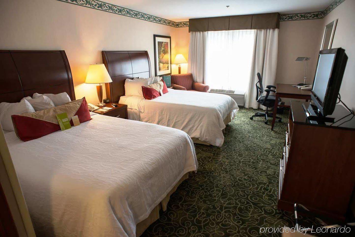 Hilton Garden Inn Portland Airport Buitenkant foto
